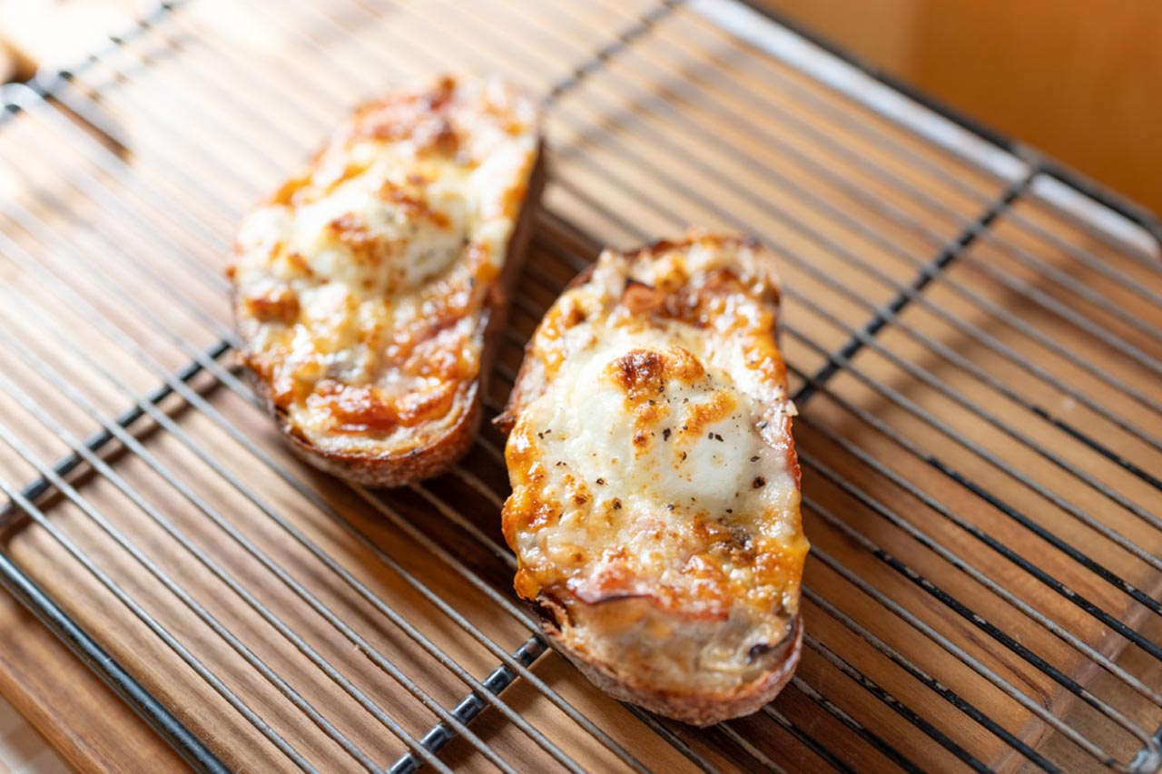 トリュフタルティーヌ クロックマダム仕立て